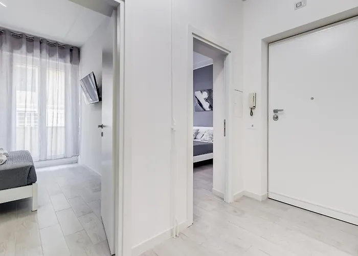 Dimora Testaccio Apartment *